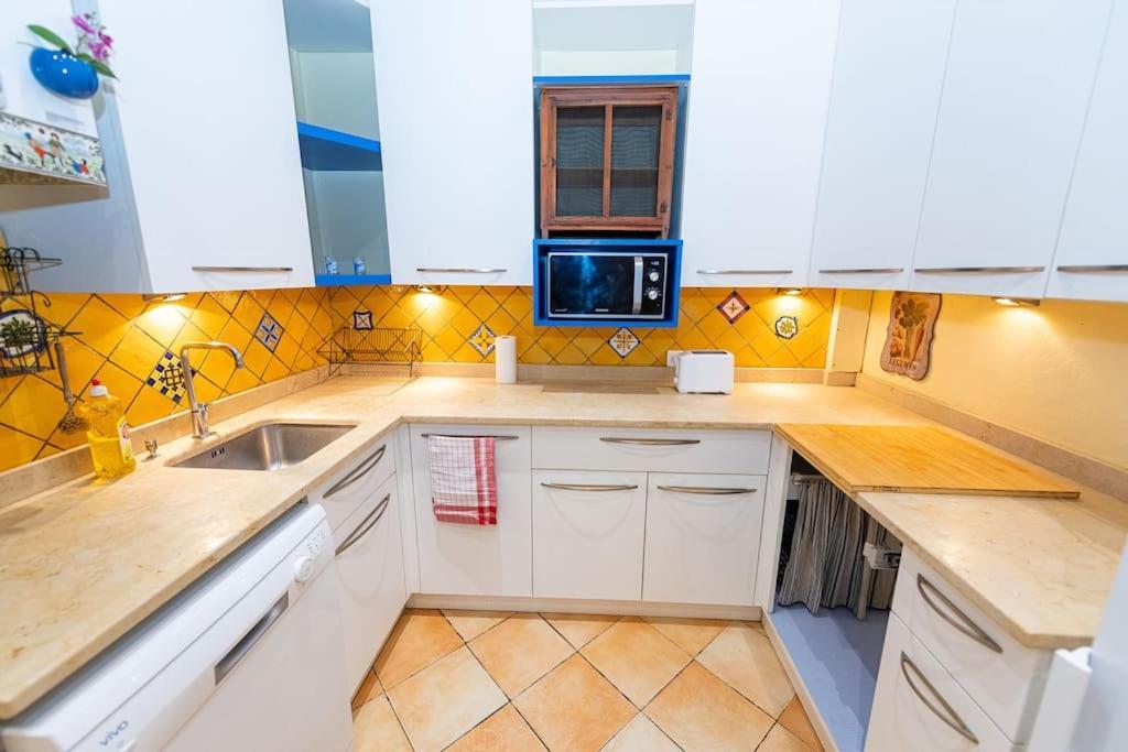 Anna-Maria : Grand Appartement 10 Personnes+Parking Prive -Actif+ Location- มาร์กเซย ภายนอก รูปภาพ